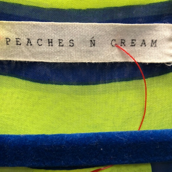 Trendy Top for Any Mood or Attitude ๐ - Picture 6 of 6